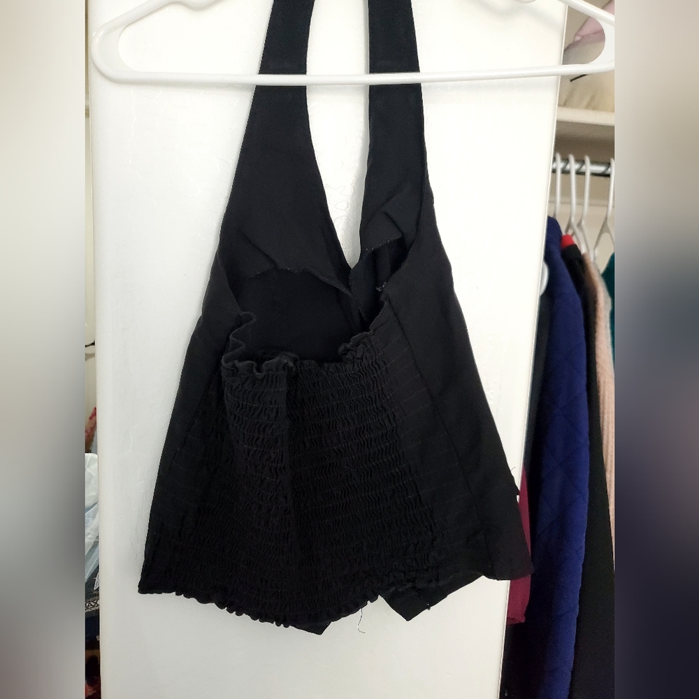 CUTE BLACK VEST - Picture 4 of 4